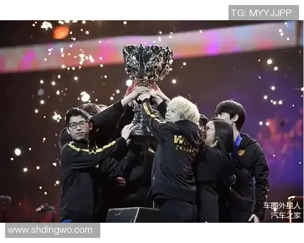 DOTA2战术分析：深入探讨FPX团队的包夹策略与执行效果