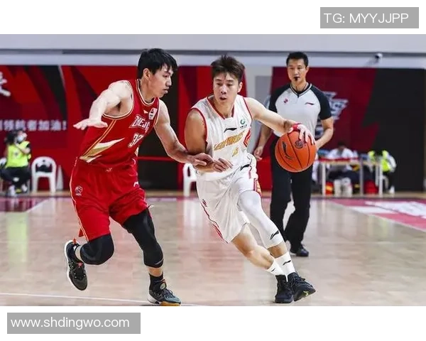 杭州网球队以83分领跑世锦赛积分榜展现强劲实力